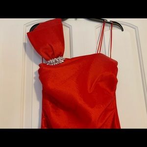 Nightway long red gown